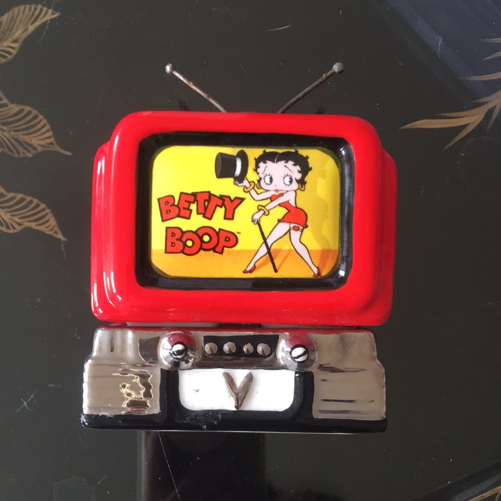 Vintage Betty Boop Limited Edition TV Ceramic Box